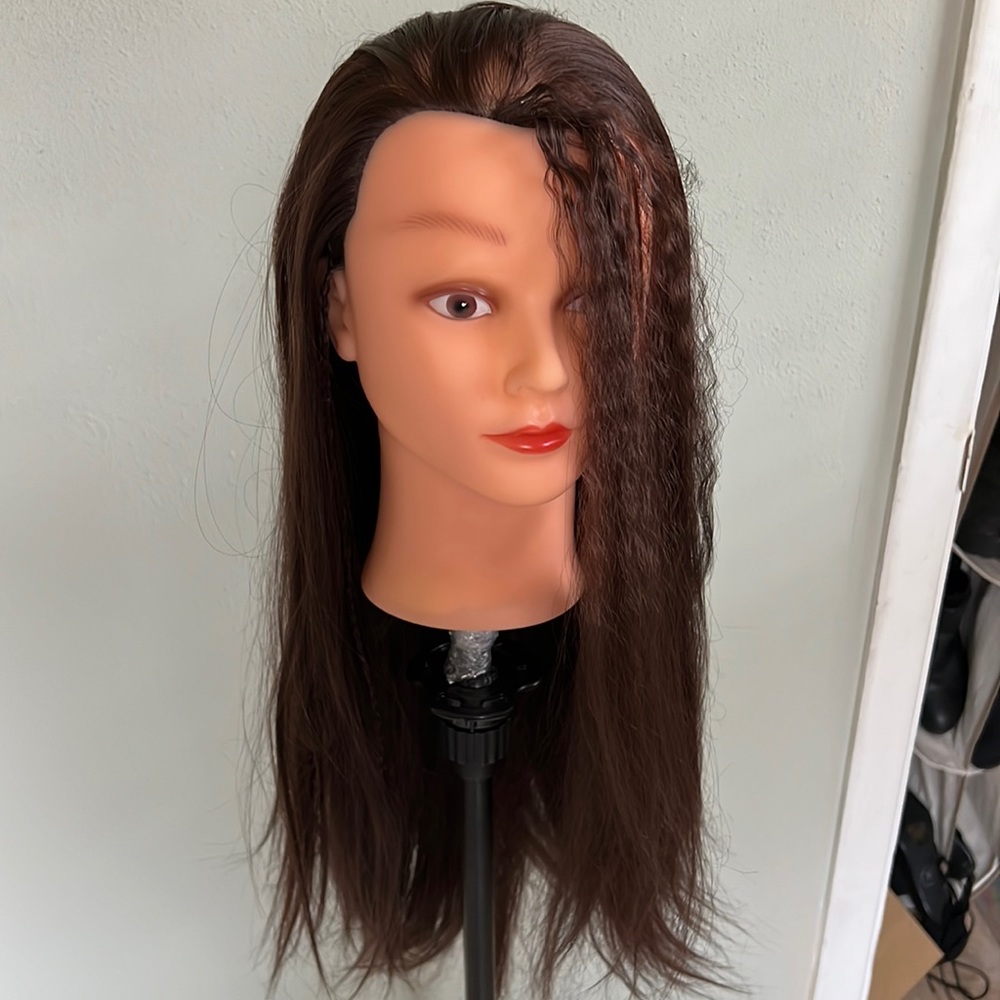 Mannequin head